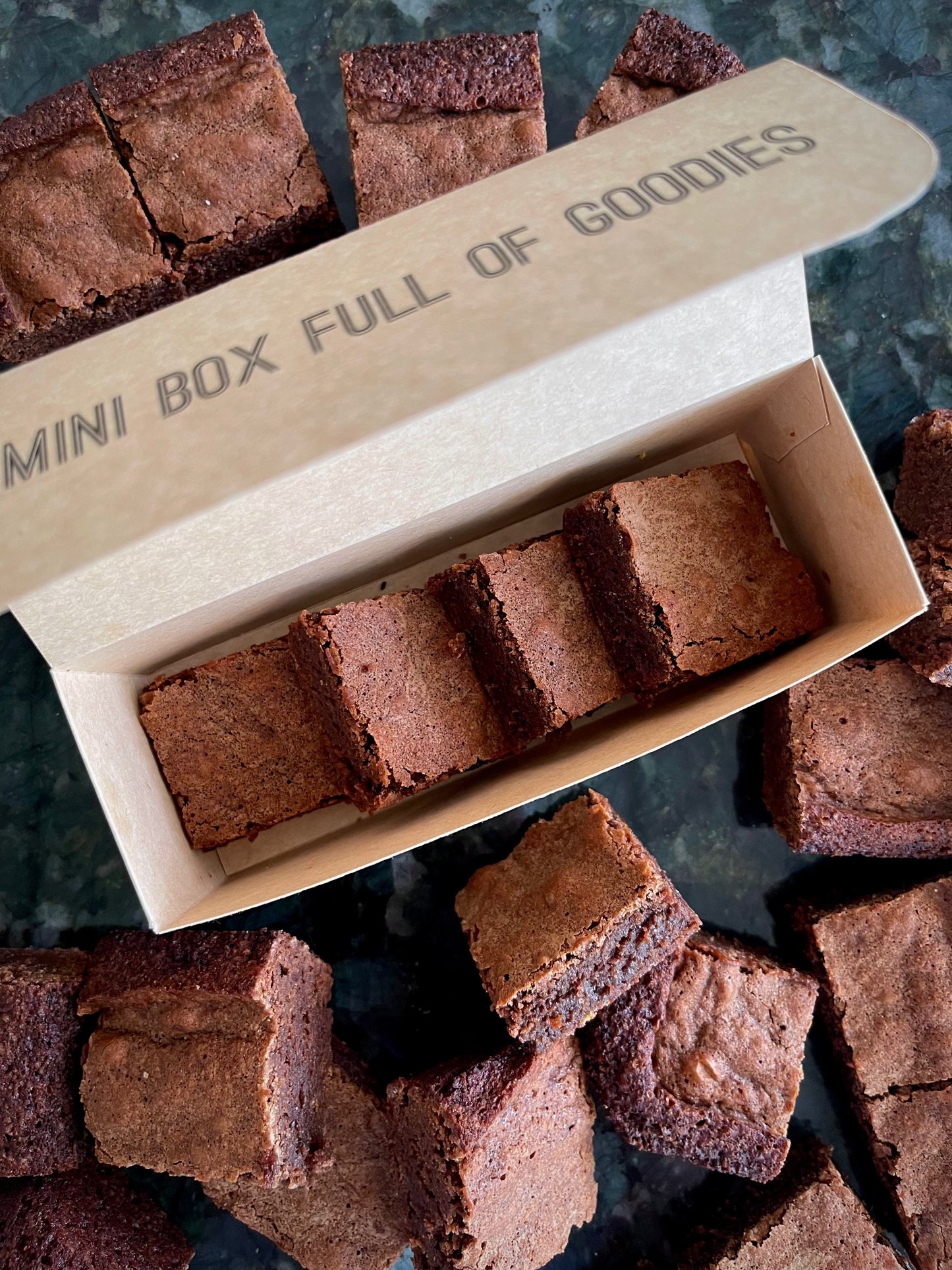 6 MINI CAJAS DE MILO BROWNIES X 4 UNIDADES